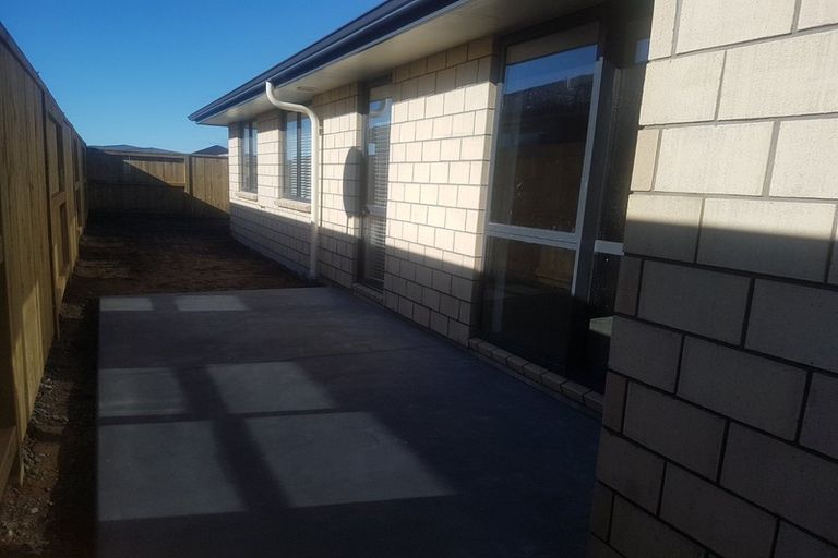 Photo of property in 44 Tamapahore Boulevard, Papamoa Beach, Papamoa, 3118