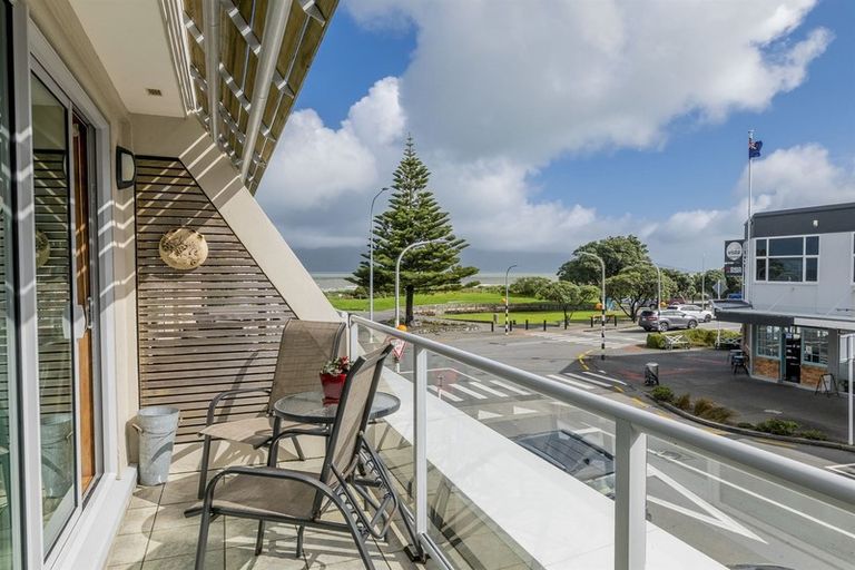 Photo of property in 38b Marine Parade, Paraparaumu Beach, Paraparaumu, 5032
