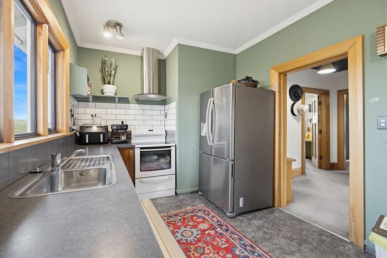 Photo of property in 61 Upper Ure Street, South Hill, Oamaru, 9400