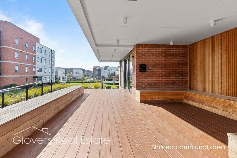 Photo of property in 118/81 Mapou Road, Hobsonville, Auckland, 0616