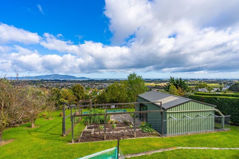 Photo of property in 35b Kotare Street, Waikanae, 5036