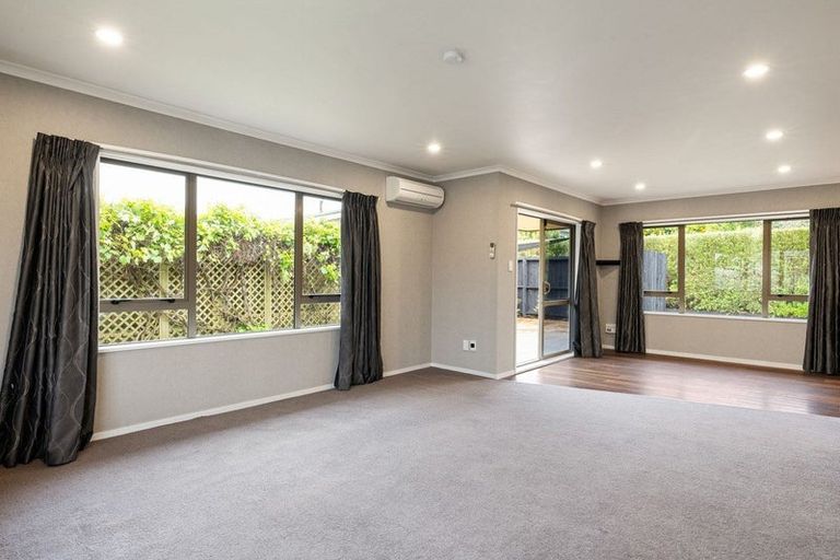 Photo of property in 157a King Street, Cambridge, 3434