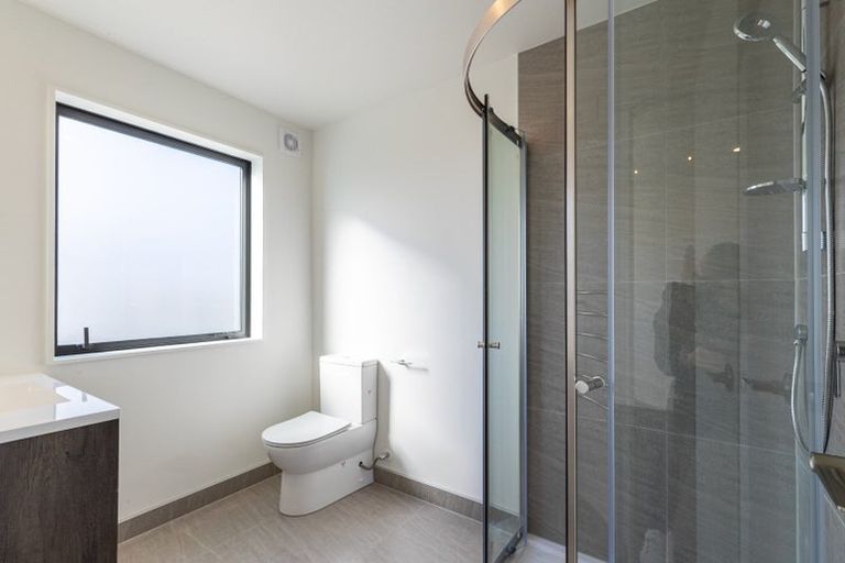 Photo of property in 1/49 Sunnyside Road, Sunnyvale, Auckland, 0612