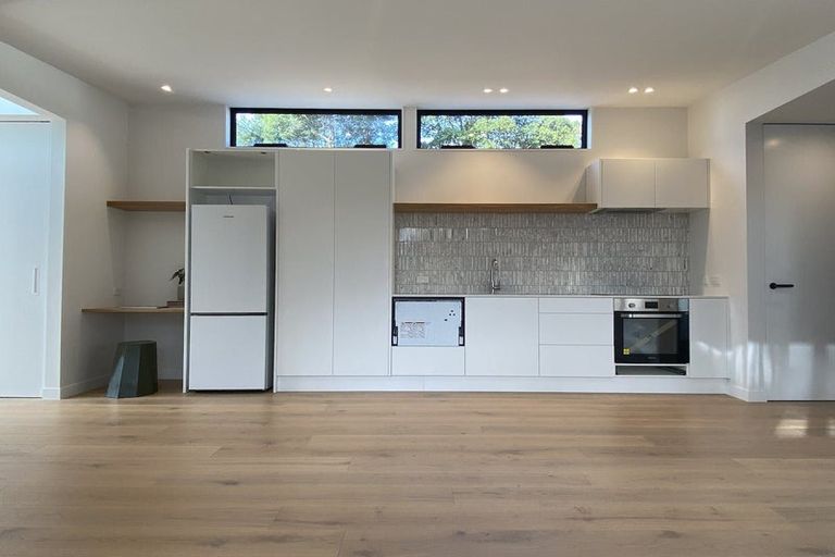 Photo of property in 131e Rosier Road, Glen Eden, Auckland, 0602