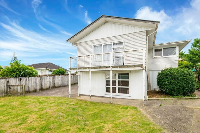 Photo of property in 86 Harrington Road, Henderson, Auckland, 0610