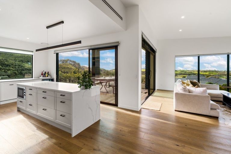 Photo of property in 84 Robert Hastie Drive, Mangawhai, 0573