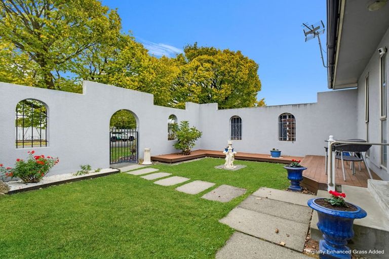 Photo of property in 103 Benmore Avenue, Cloverlea, Palmerston North, 4412