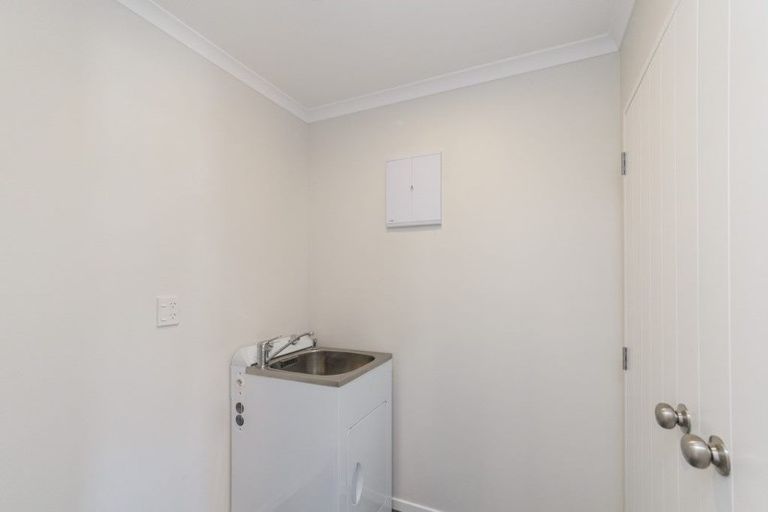 Photo of property in 35 Fairs Road, Milson, Palmerston North, 4414