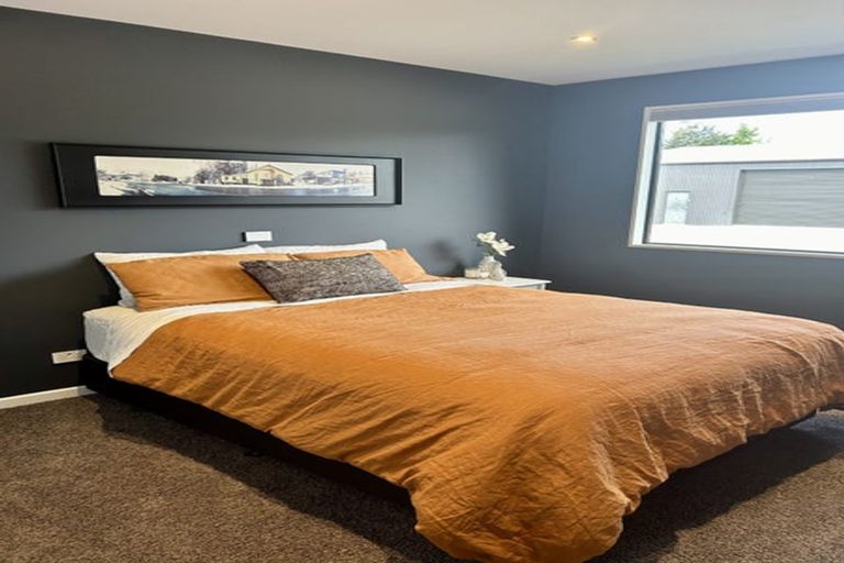 Photo of property in 5 Old Racecourse Road, Albert Town, Wanaka, 9305