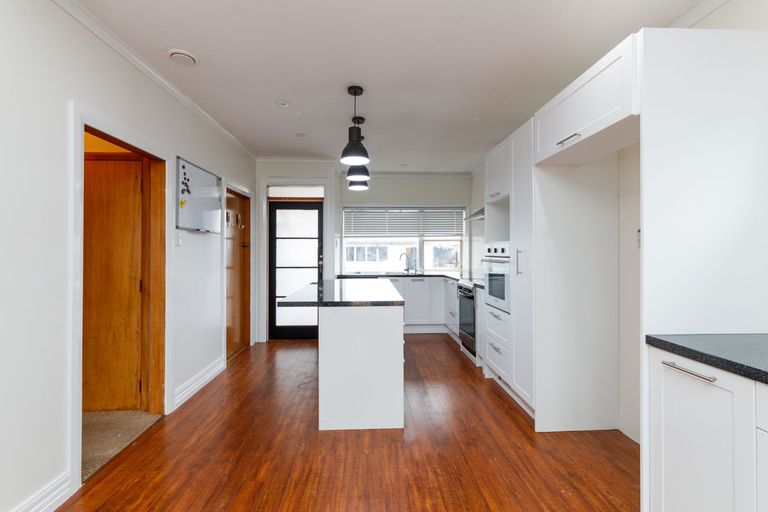 Photo of property in 79 James Line, Kelvin Grove, Palmerston North, 4414