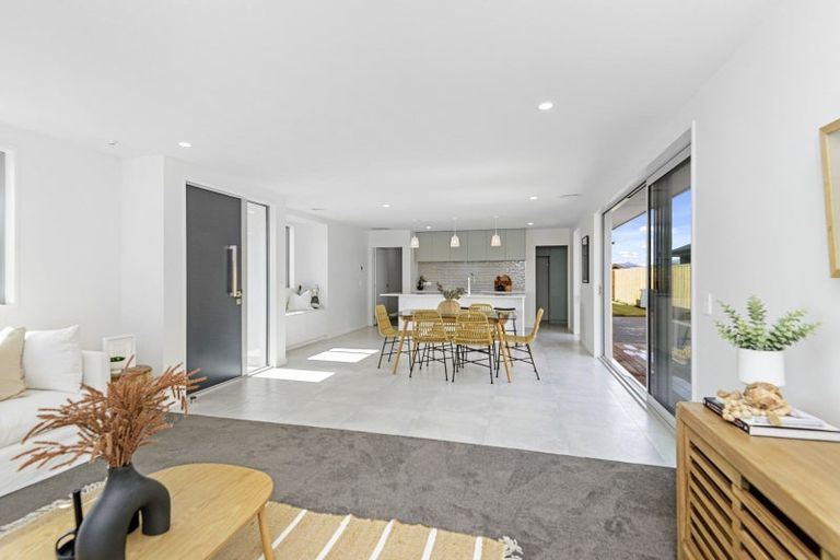 Photo of property in 88 Northmoor Boulevard, Rolleston, 7615