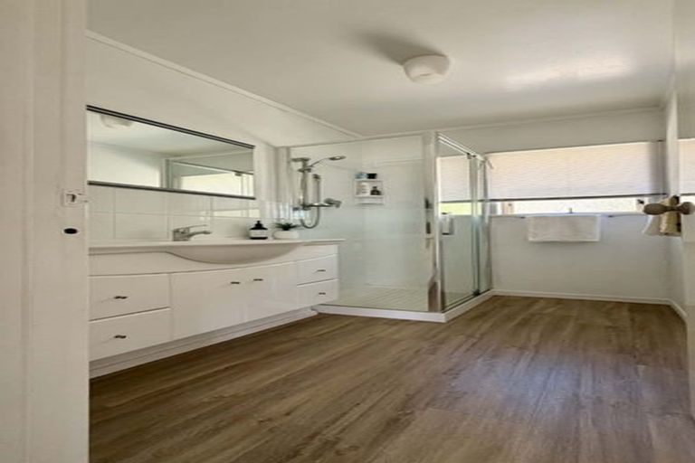 Photo of property in 15 Upland Street, Brookfield, Tauranga, 3110