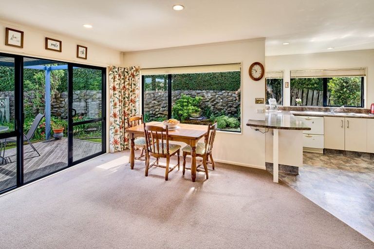 Photo of property in 23a Golf Road, Paraparaumu Beach, Paraparaumu, 5032