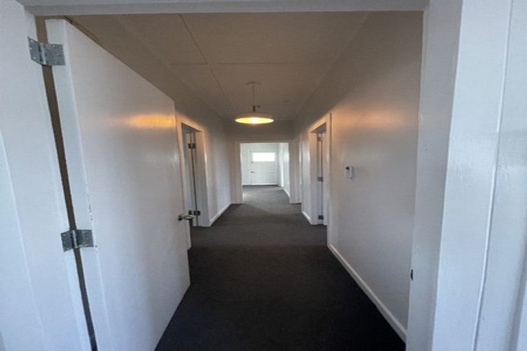 Photo of property in 87 Don Buck Road, Massey, Auckland, 0614