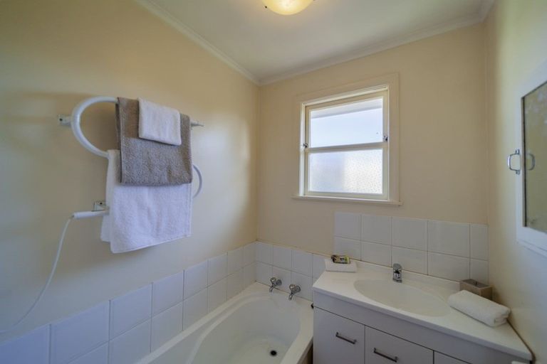Photo of property in 7a Arnold Street, Onekawa, Napier, 4110