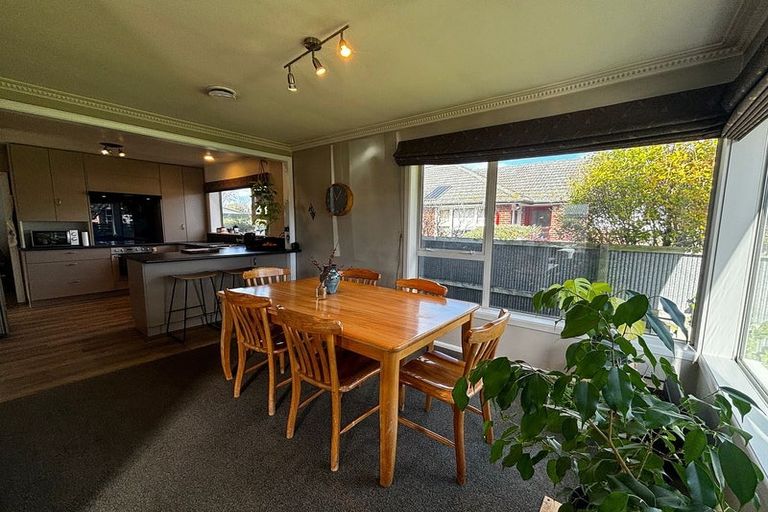 Photo of property in 20 Torquay Place, Bryndwr, Christchurch, 8053