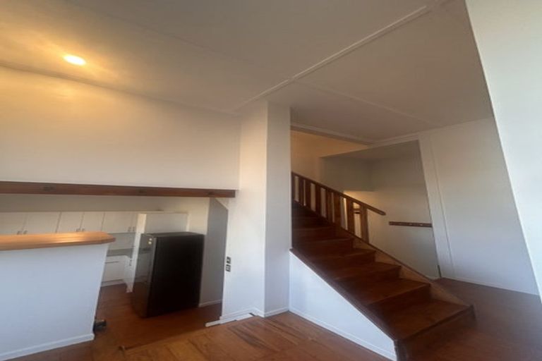 Photo of property in 39 Thompson Street, Mount Cook, Wellington, 6011