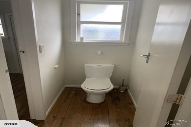 Photo of property in 16 Durham Road, Springvale, Whanganui, 4501
