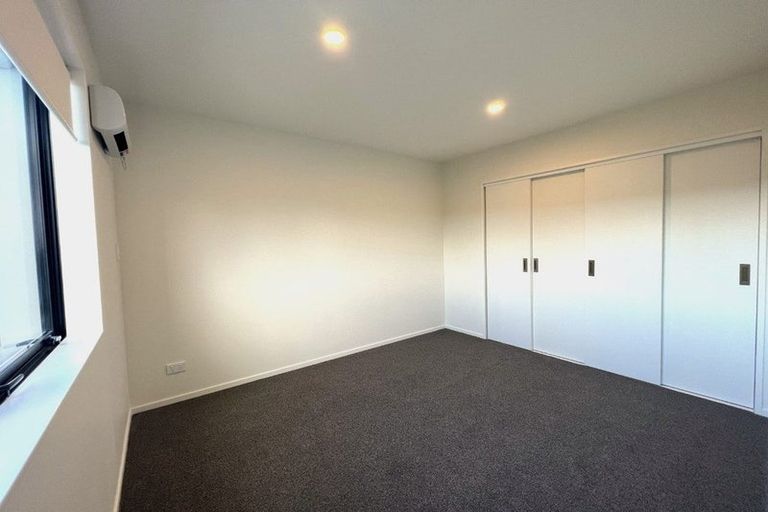 Photo of property in 9/25 Jabuka Street, Glen Eden, 0602