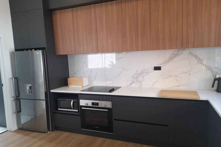 Photo of property in 1/6a William Roberts Road, Pakuranga, Auckland, 2010