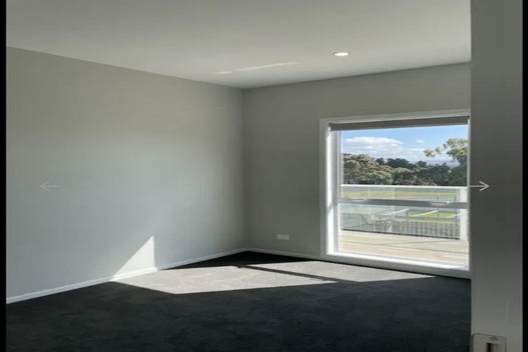 Photo of property in 3 Kopua Place, Whitby, Porirua, 5024