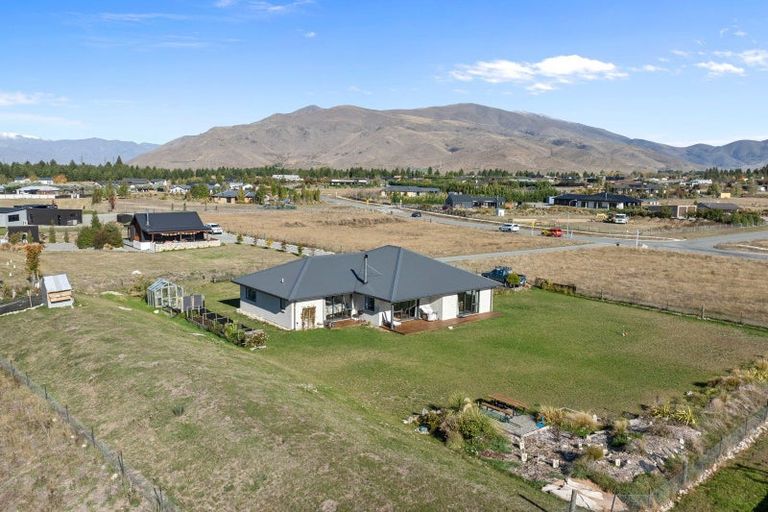 Photo of property in 13a Temple Drive, Twizel, 7901
