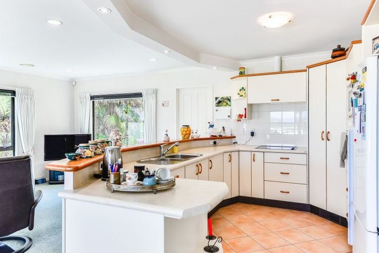 Photo of property in 49 Greenfield Drive, Western Heights, Hamilton, 3200