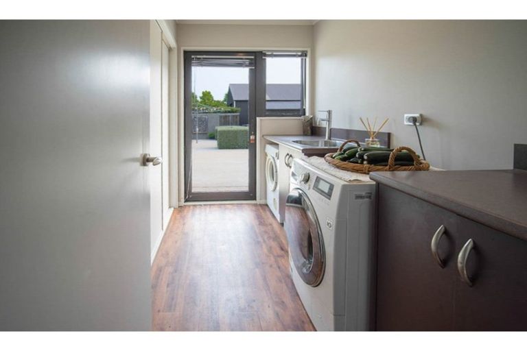 Photo of property in 20 Saint John Street, Southbridge, 7602