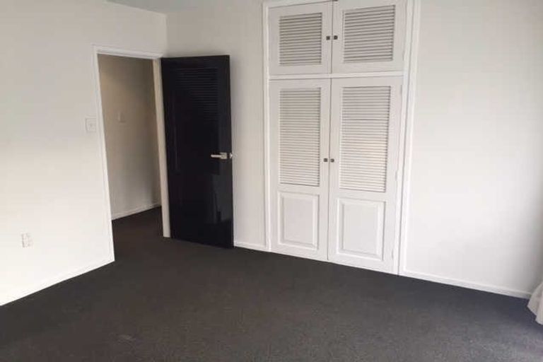 Photo of property in 30 Highfield Place, Avonhead, Christchurch, 8042