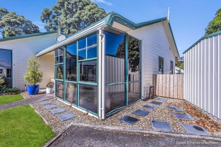 Photo of property in 3/70 Whiteley Street, Moturoa, New Plymouth, 4310