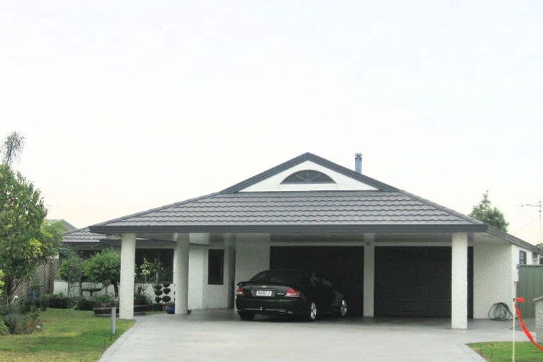 Photo of property in 10 Cheval Place, Taradale, Napier, 4112