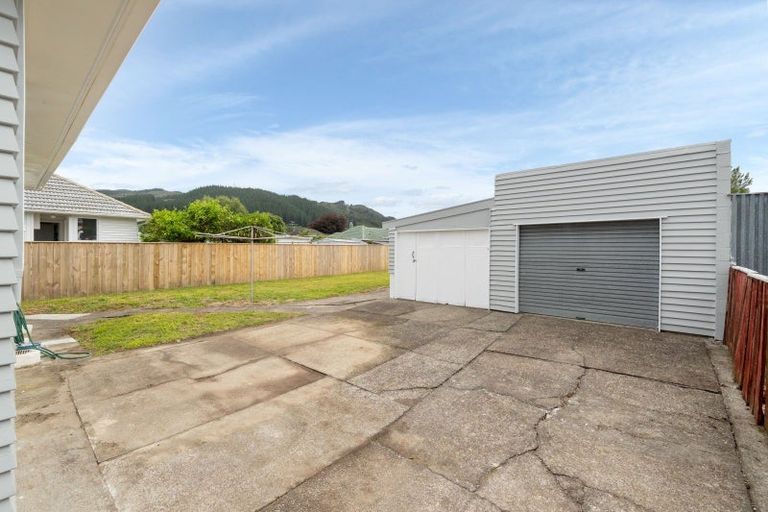 Photo of property in 50 Clyma Street, Elderslea, Upper Hutt, 5018