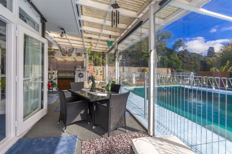 Photo of property in 37 The Avenue, Levin, 5510