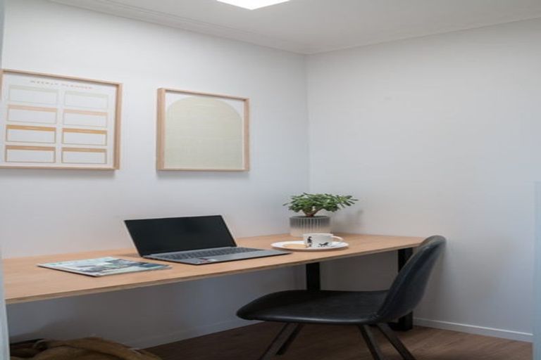 Photo of property in 1/4 Linklater Avenue, Bellevue, Tauranga, 3110