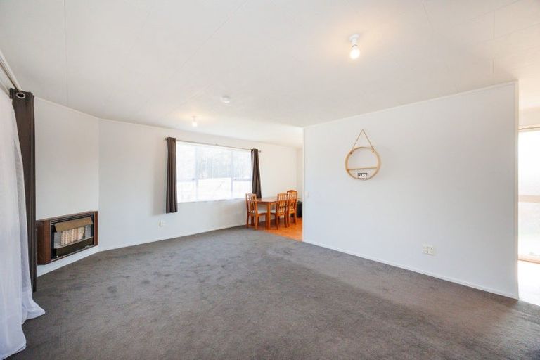 Photo of property in 3 Harding Place, Feilding, 4702