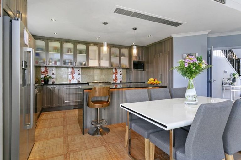 Photo of property in 14 Isobel Hodgson Drive, Cambridge, 3434