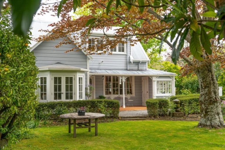 Photo of property in 34 Kuratawhiti Street, Greytown, 5712