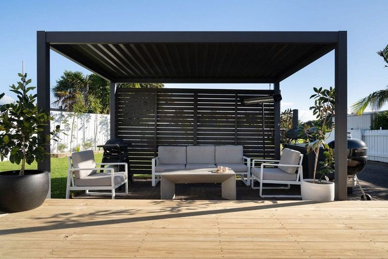 Photo of property in 228 Gravatt Road, Papamoa Beach, Papamoa, 3118